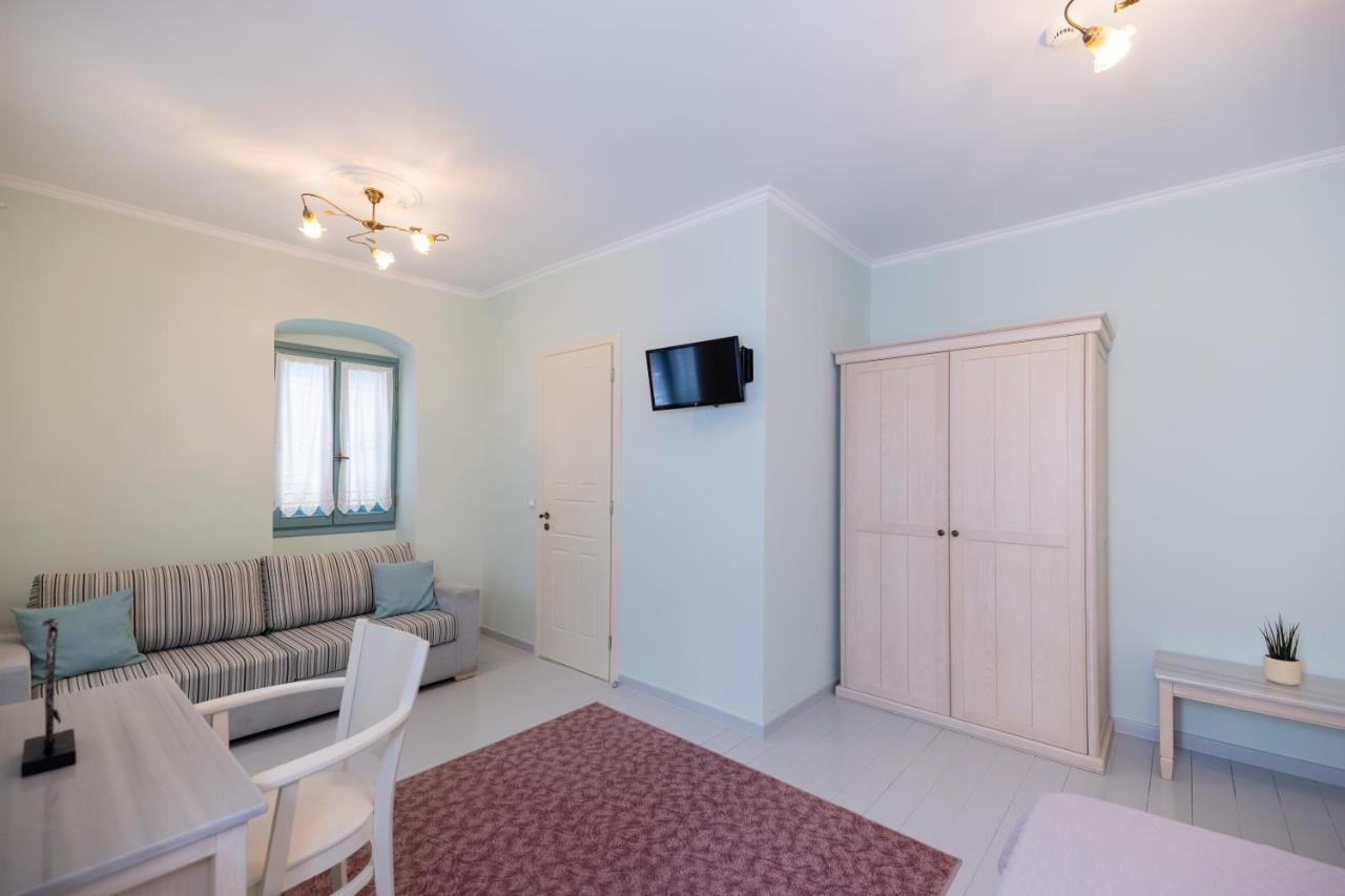 999 Luxury 3* Ναύπλιο